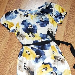 Simply Vera colorful floral dress with pockets